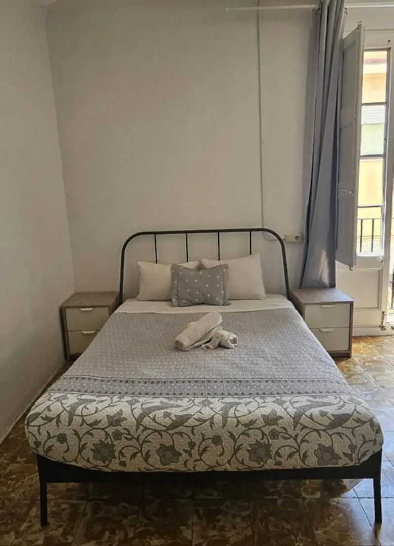 Youth Hostel - Central And Basic Drassanes Barcelona